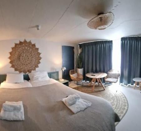 Hotel Liberte Schoorl Exterior photo