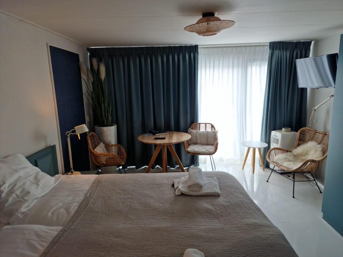 Hotel Liberte Schoorl Exterior photo